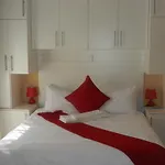Cosmo Lodge