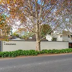 Englewold Manor Guest House