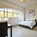 Lakeview Apartments
