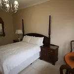 Fourways Gardens Guest Estate