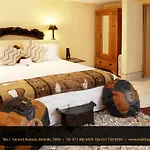 Makhaya Guest House