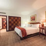 Carnival Club Hotel