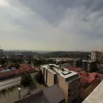 Vistaero Apartments