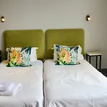 Melville Manor Guest House