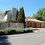Auckland Lodge