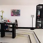 21 Kingfisher Guesthouse