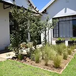 Ena Guesthouse
