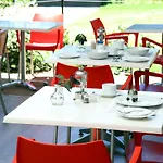 Ena Guesthouse