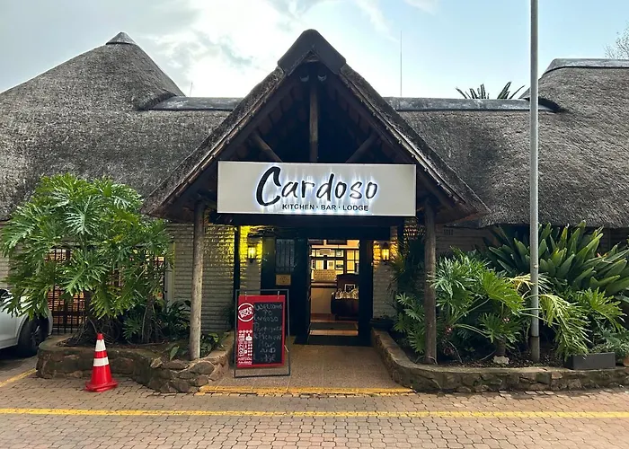 Cardoso Kitchen Bar & Lodge