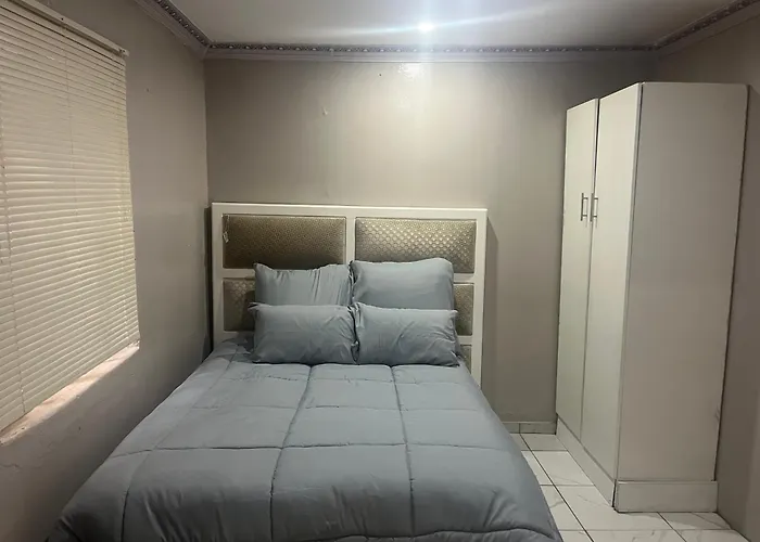 4Th Road Apartment