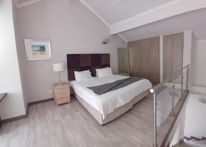 Mount Royal 43 Large 1 Bed Apartment