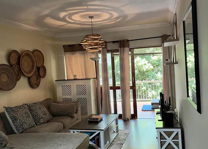 Jlb Cozy Luxury Apartment, Sandton