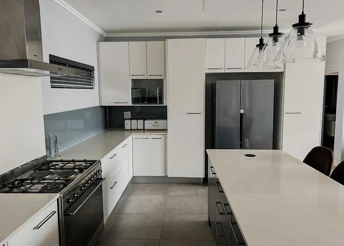 Melrose View 203