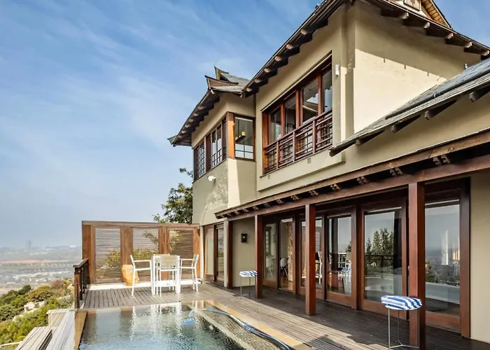 The Japanese Villa