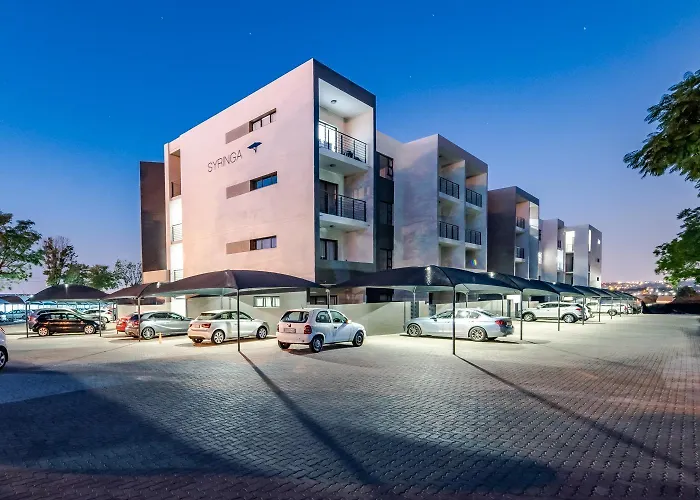 Modern 3 Bedroom Apartment