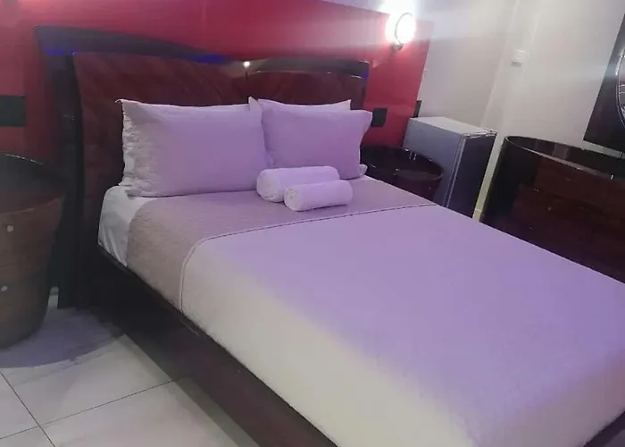 Louisville Guest Lodge Bedfordview