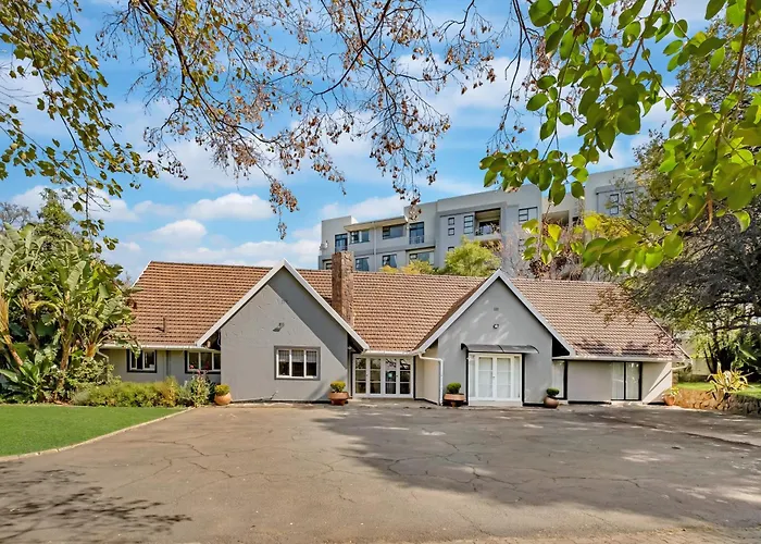 Zinziluxe Guest House