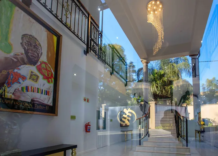 Adinkra Boutique Hotel