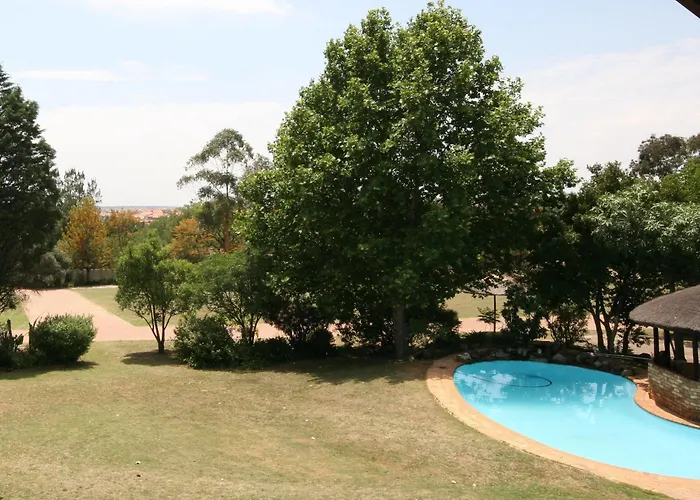 Fourways Gardens Guest Estate