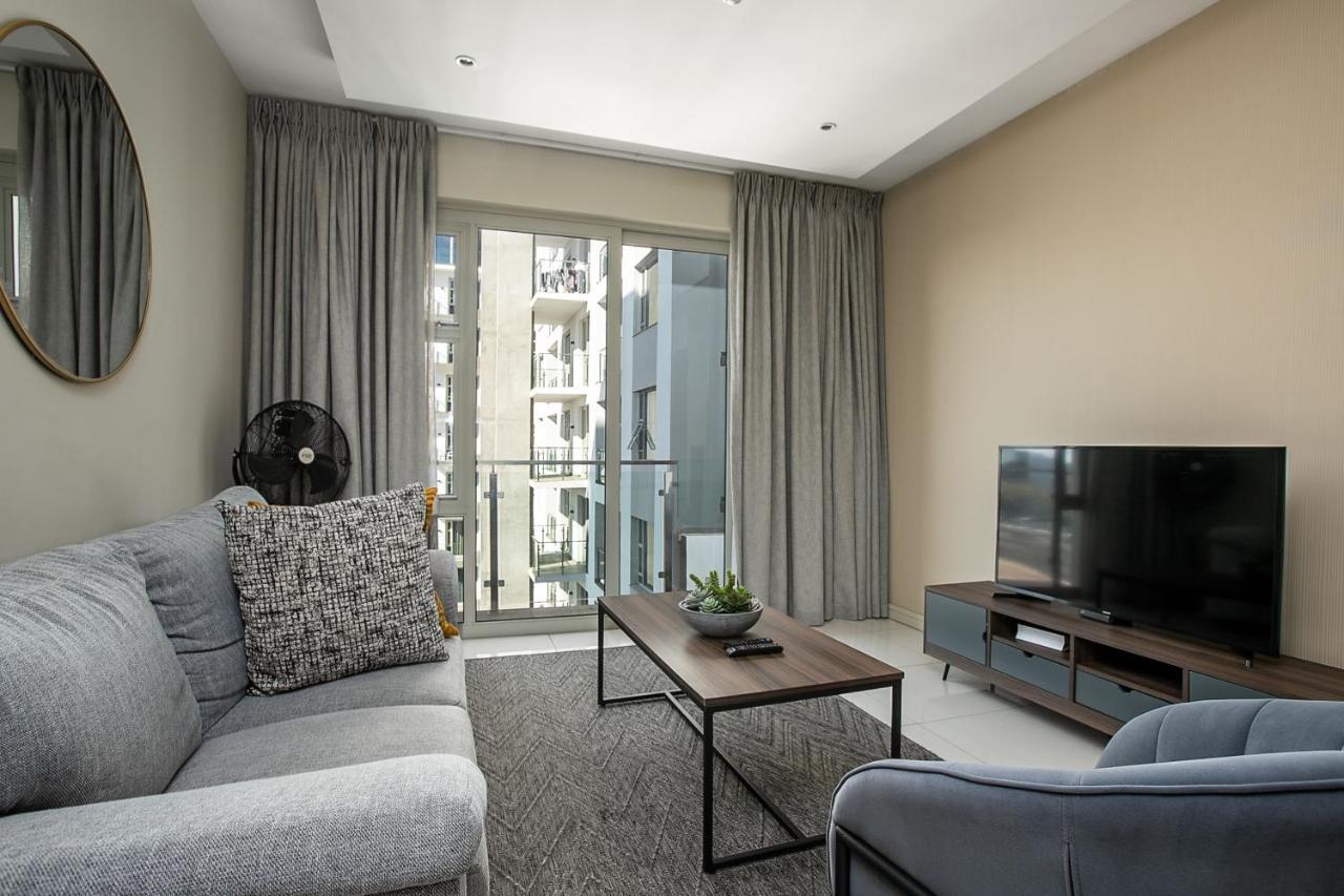 Căn hộ 813 The Tyrwhitt - Rosebank Johannesburg