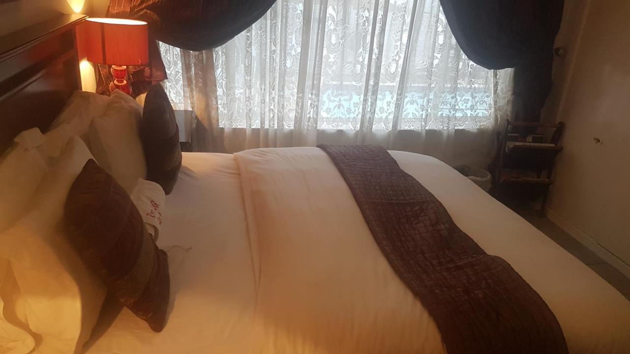 The Royal Princess Guest *