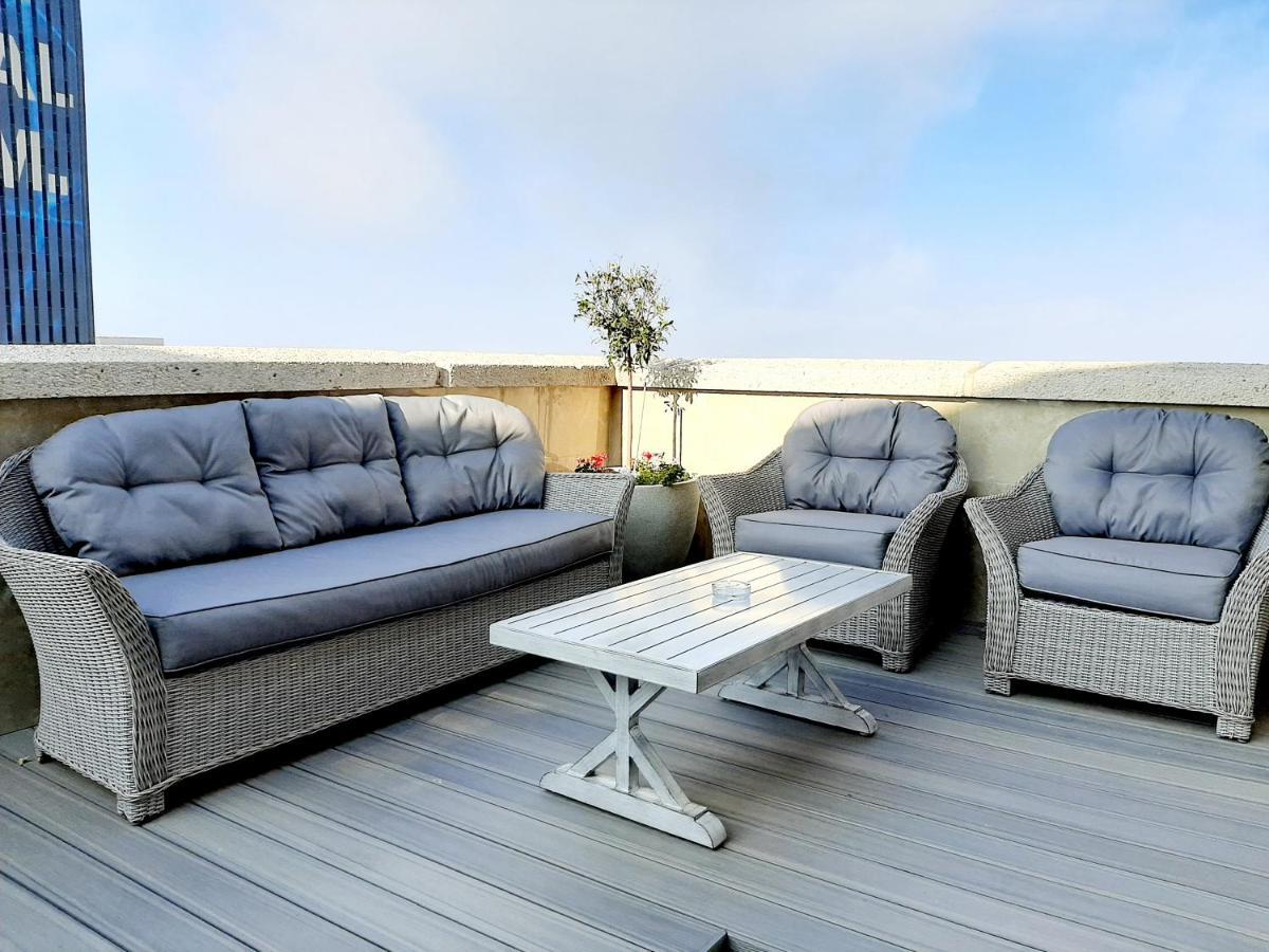 1804 Franklin 3-bed Penthouse With Rooftop Jacuzzi Apartment