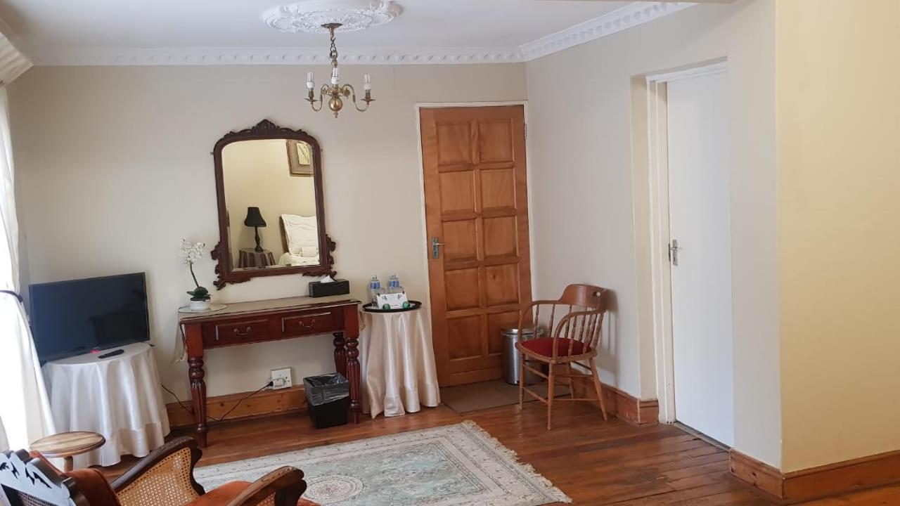 Upper Houghton Acomodação com café da manhã  3*