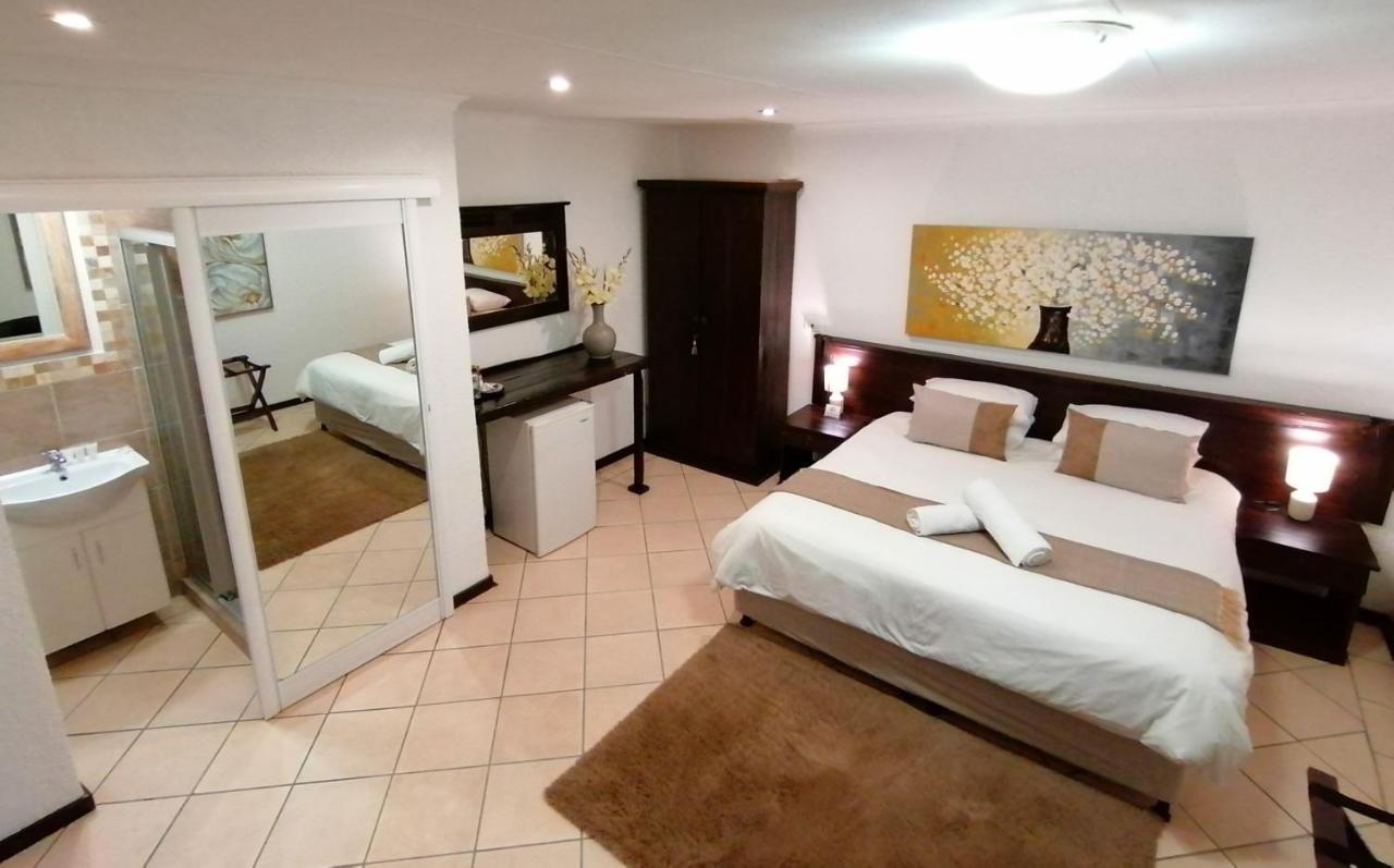 Fourways * Johannesburg