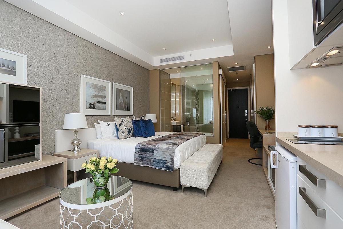 305 Sandton Skye Aparthotel Johannesburg