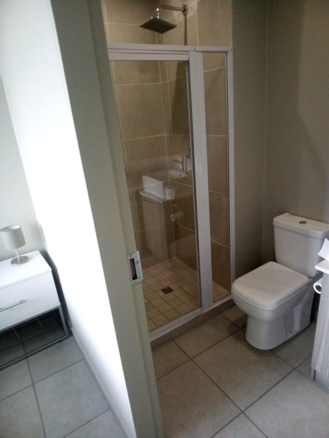 Rosebank 2*