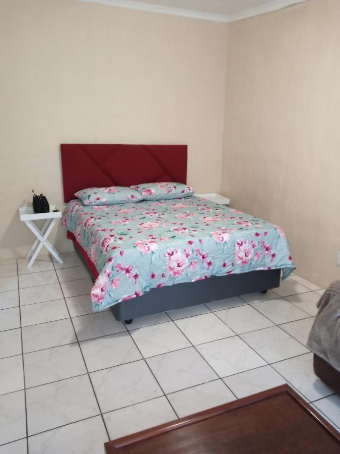 Hostel 59 On Eighth