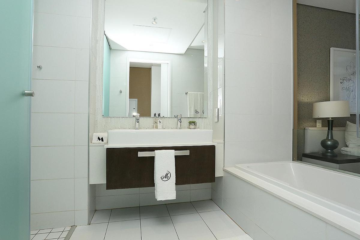 304 Sandton Skye *