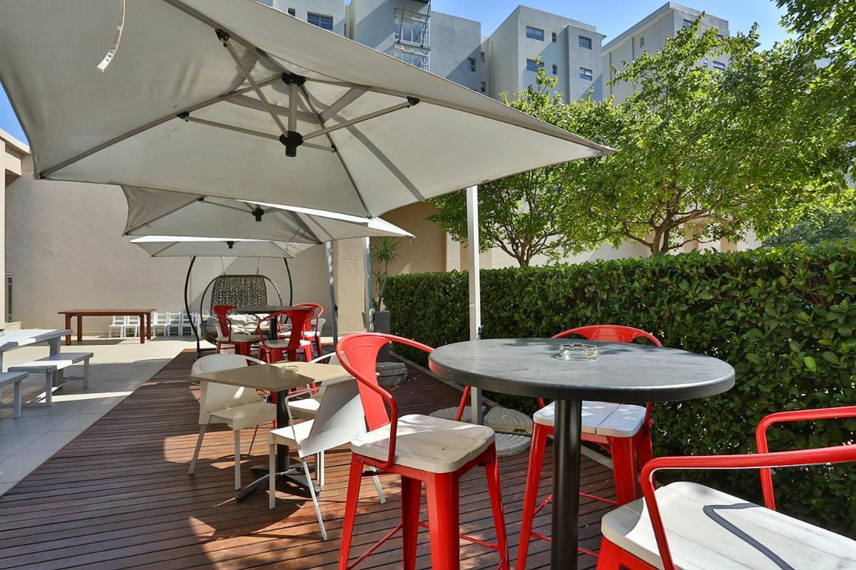 Aparthotel 304 Sandton Skye *