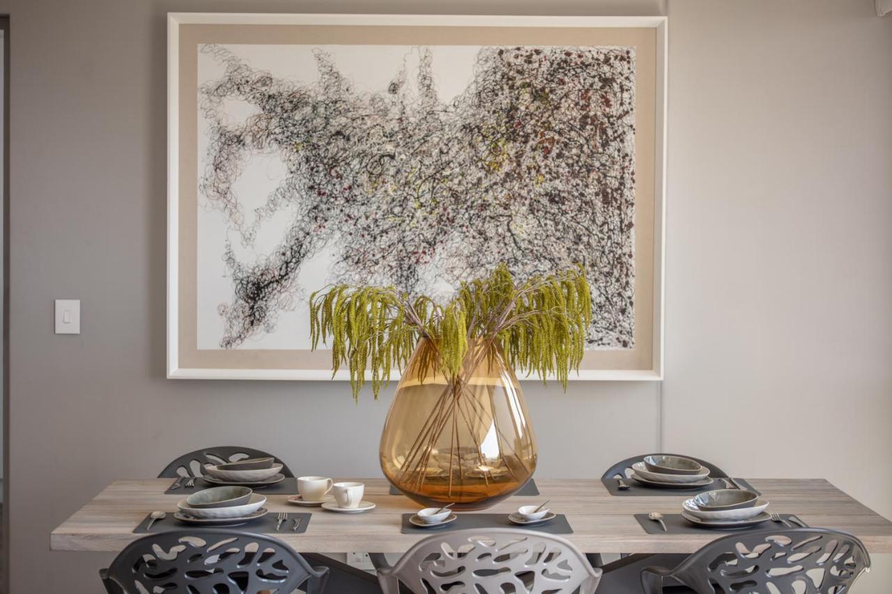 Azalia - Masingita Towers, Sandton Apartment