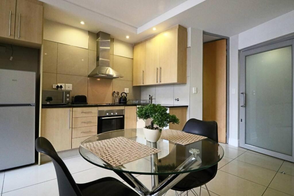 Hydro Executive Heart Of Sandton Apartment Johannesburg