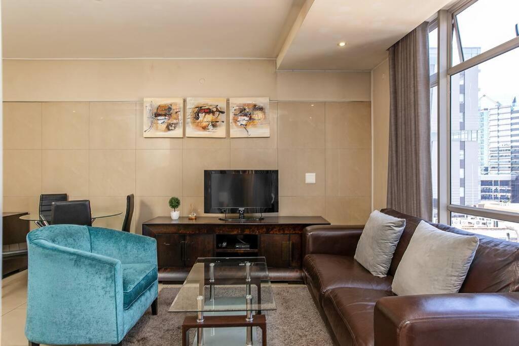 Hydro Sandton Executive Apartment *