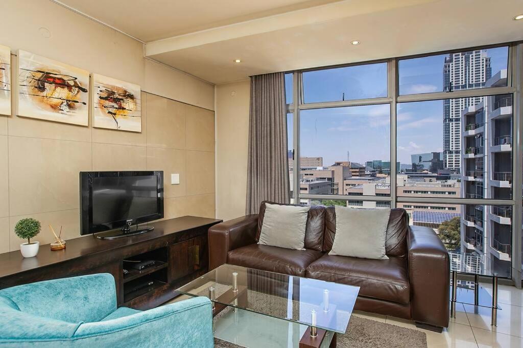 Hydro Sandton Executive Johannesburg
