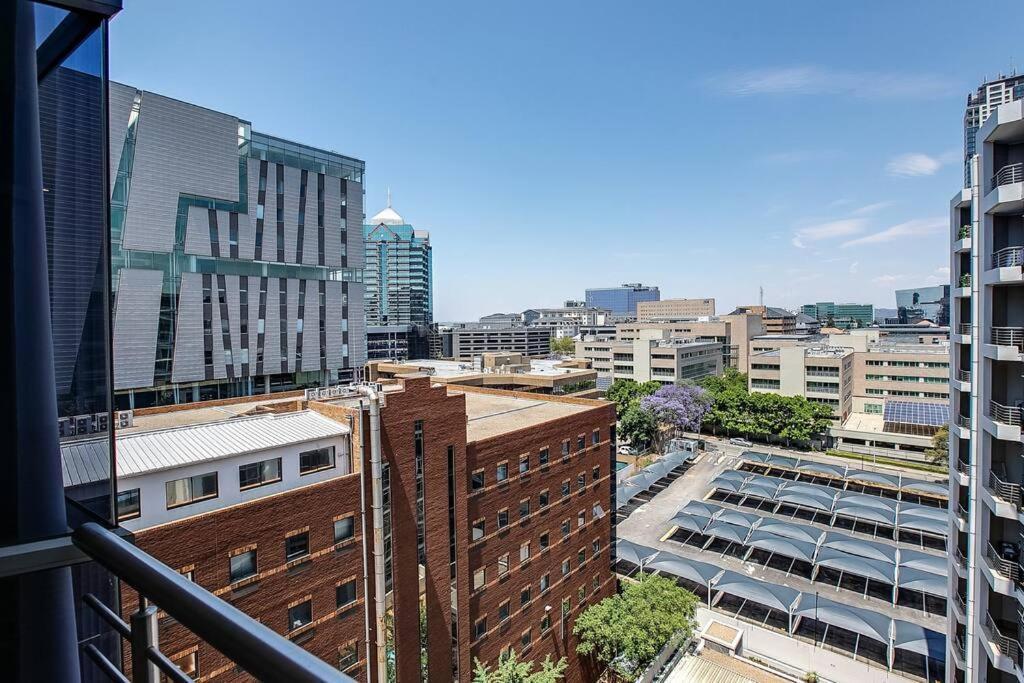 Hydro Sandton Executive Apartment