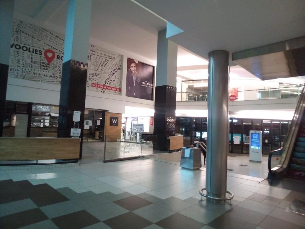 Apartamento La One Rosebank