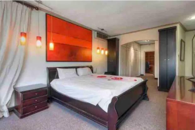 Exquisite Hide Out In Sandton Johannesburg