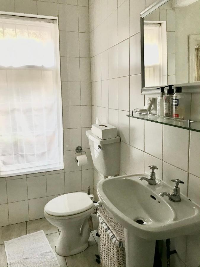 Bed & Breakfast Remote Corner
