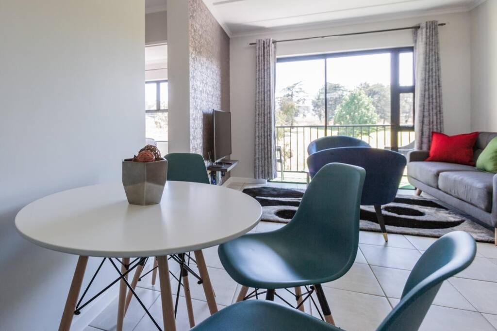 Alimama Spaces: The Park Haven 2 Apartamento Joanesburgo