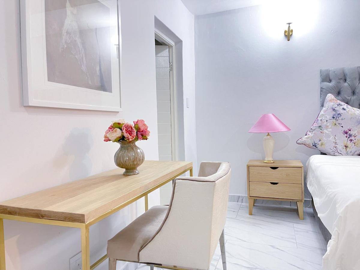 Amoris Guest House-randburg * Johannesburg