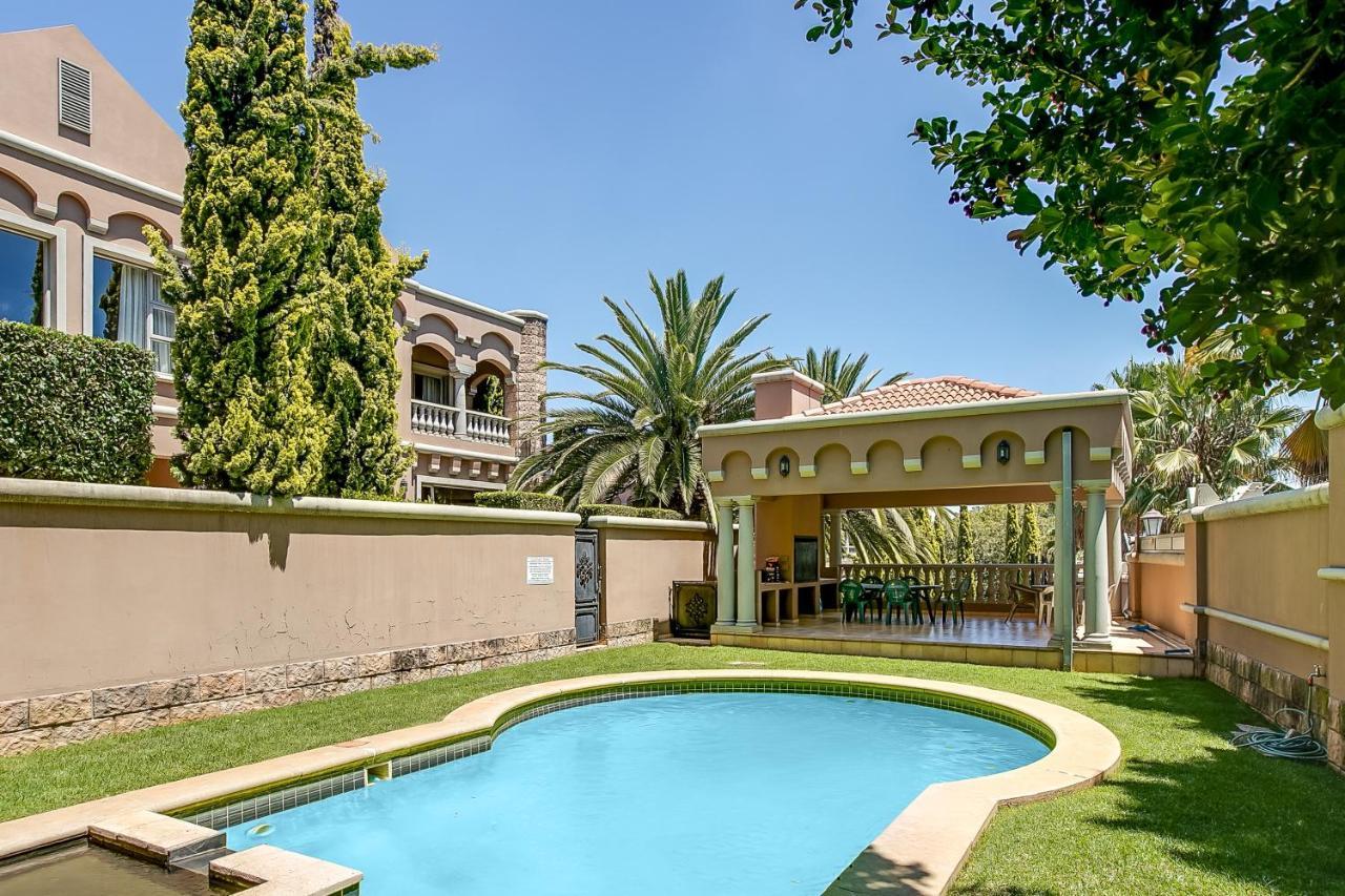 Castel Del Monte Unit 16 Johannesburg