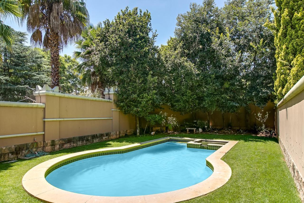 Castel Del Monte Unit 16 * Johannesburg