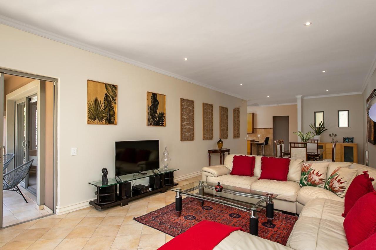 Apartment Castel Del Monte Unit 16 Johannesburg