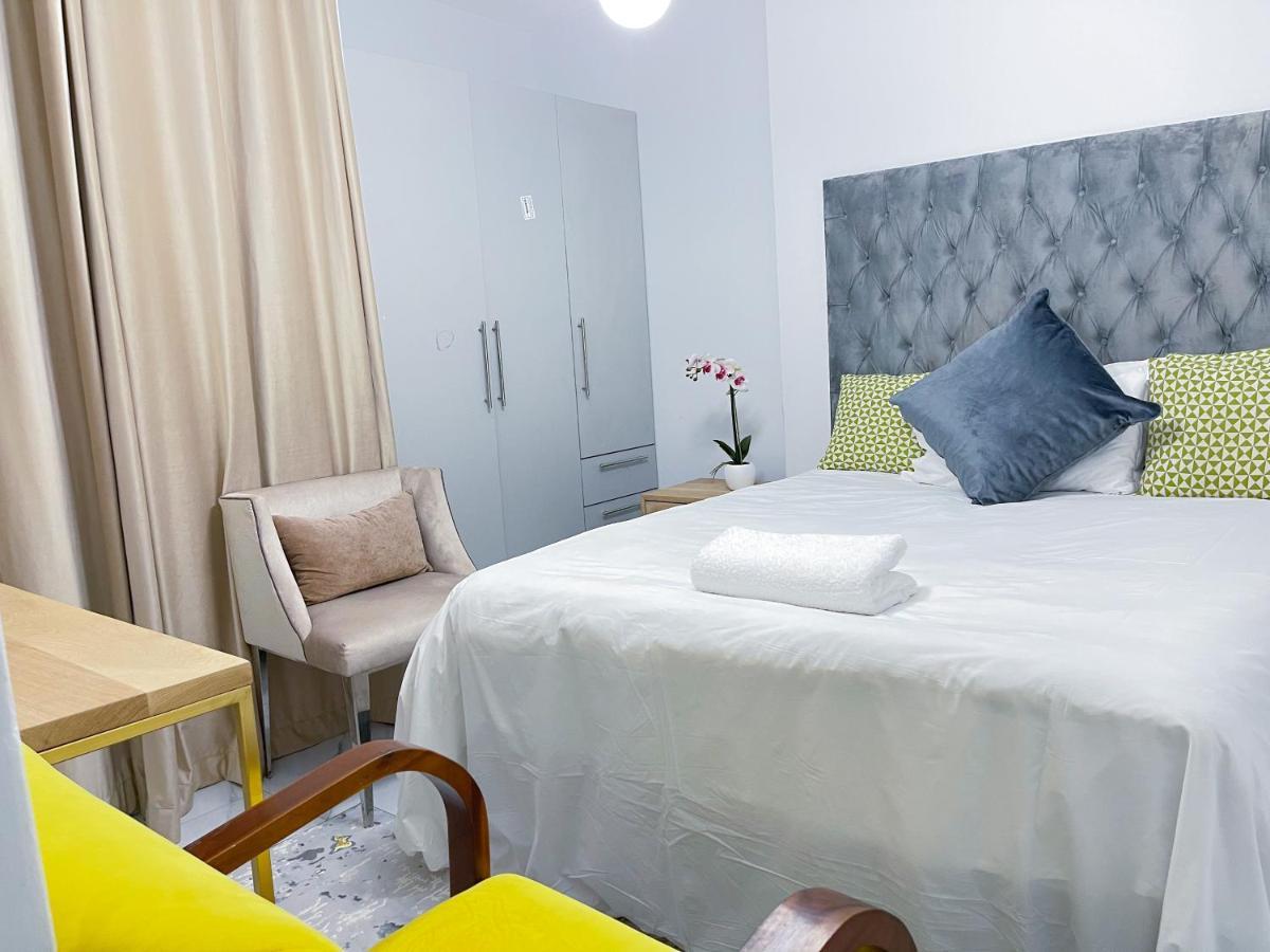 Amoris Guest House-randburg Guest house *