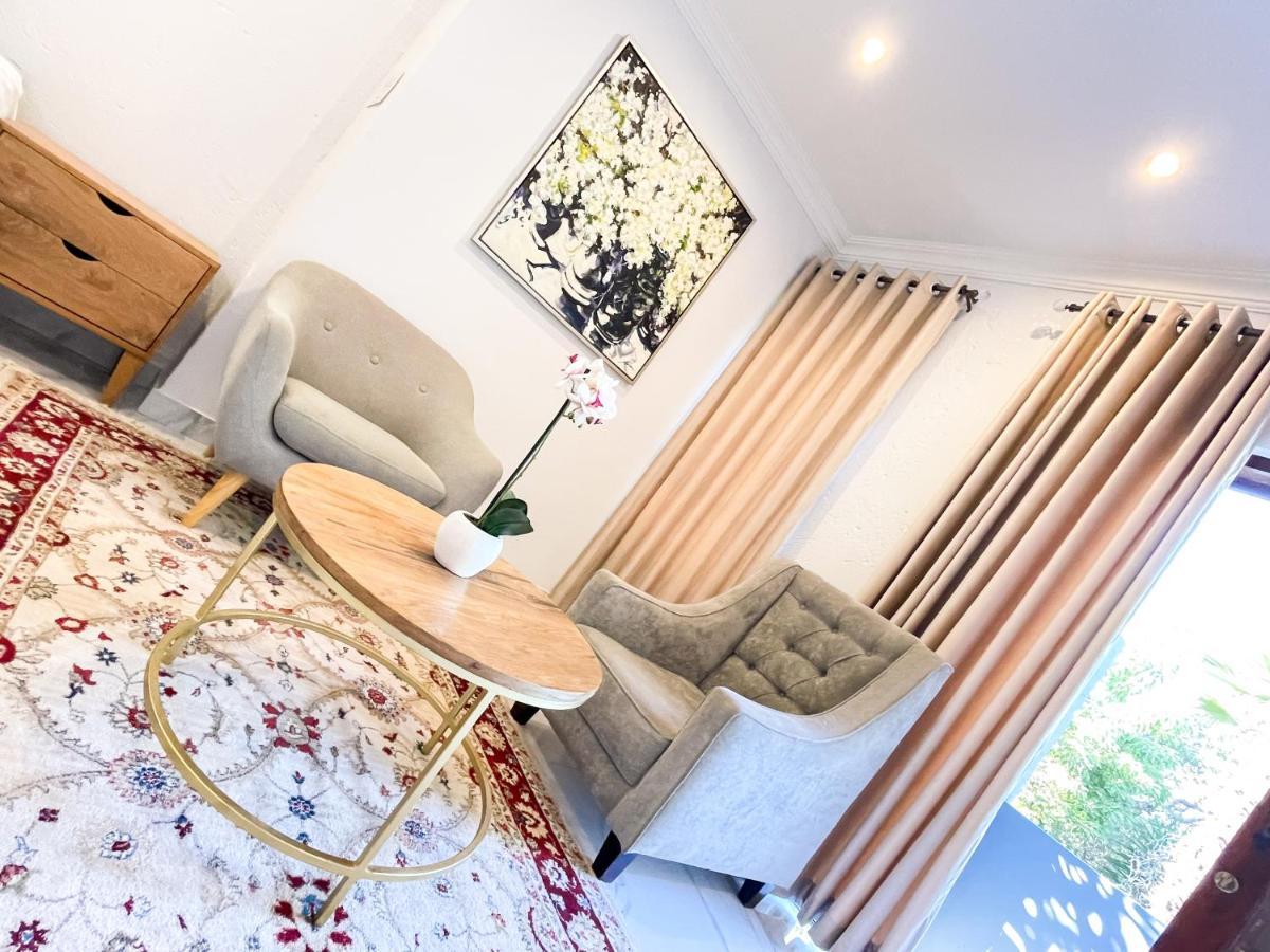 Amoris Guest House-randburg Guest house