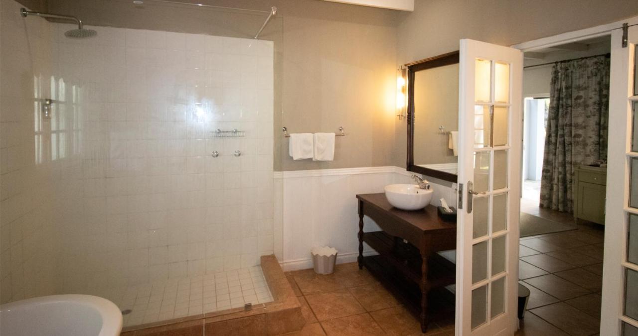 Toadbury Hall Country 5* Johannesburg