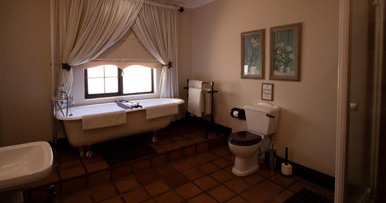 Toadbury Hall Country Hotel 5*
